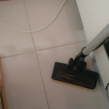 Karcher Vc 6 Cordless Ourfamily Pet Şarjlı Dikey Süpürge Üretim Hatası