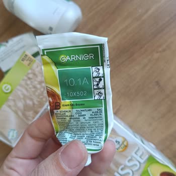 Garnier Boya Saçımı Mavi Yaptı