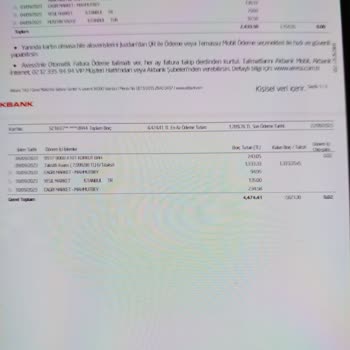 Akbank ATM Üstünden Parama El Koydu