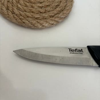 Paslanmaz Denilen Tefal Bıçak Paslandı
