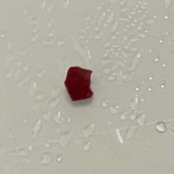 Golf Dondurma Golf Royal Gourmet Dondurmadan Ahududu Renginde Sert Plastik Çıktı.