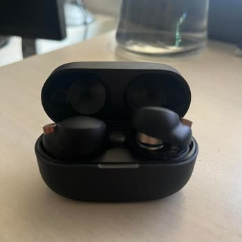 Sony Eurasia Sony WH-1000XM4 Kulaklık Patlaması