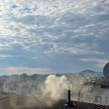 Çevre, Şehircilik Ve İklim Değişikliği Bakanlığı Hava İyi Olsa Dahi Çıkan Kirli Duman