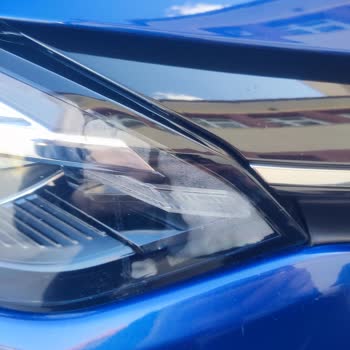 Renault Clio Farlarının Su Alma Problemi