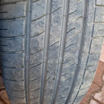 Petlas Lastik Su Kanallarında Ve Yanlarında Yarık Oluşması