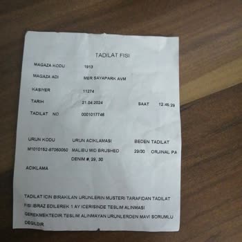 Mavi Mağazası İlgisiz Ve Sorumsuz