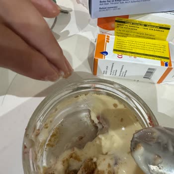 Doğal Yeşil Fırın Pasta (Adana) Yeşil Fırın Saç Kıllı Tatlı Satıyor