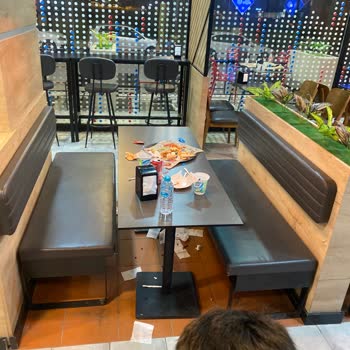 Domino's Pizza Adıyaman Altınşehir'de Hijyen Eksikliği Ve İlgisiz Servis