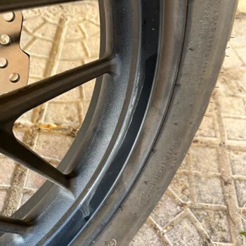 Kuba Motor Yeni Alınan Motorumda Taşıma Kaynaklı Çizikler!