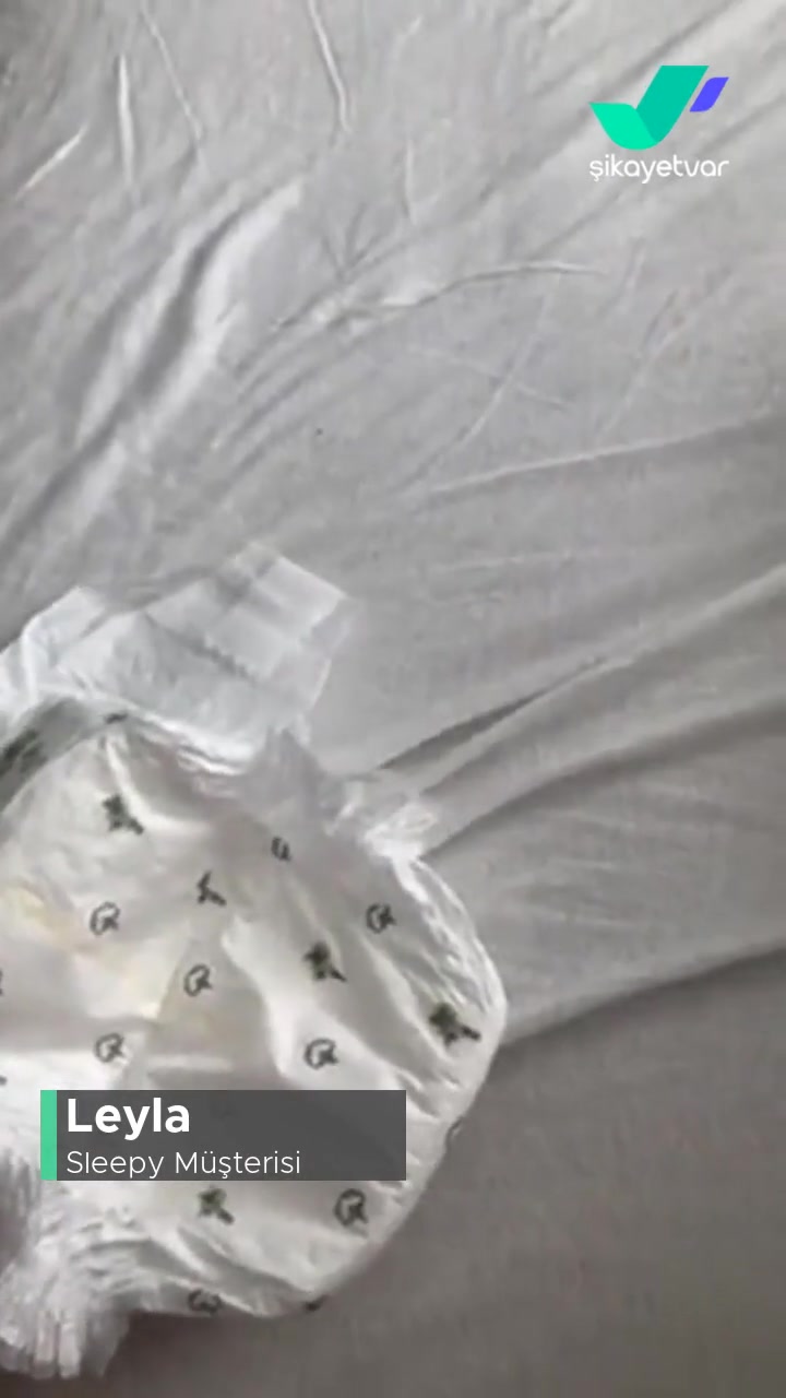 Sleepy Naturel 4 Numara Bebek Bezinde Lekeler Var! videonun kapak resmi
