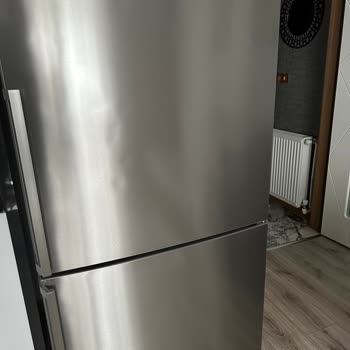 Bosch Satın Alınan Buzdolabında Yaşanan Hasar Sorunu Ve Müşteri Memnuniyetsizliği