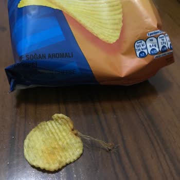 Ruffles Fritolay Firması Ruffle's Peynirli Soğanlı Cips Hakkında