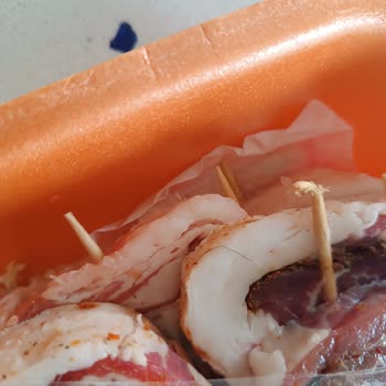 Köfteci Yusuf Çiğ Etten Kıl Çıktı