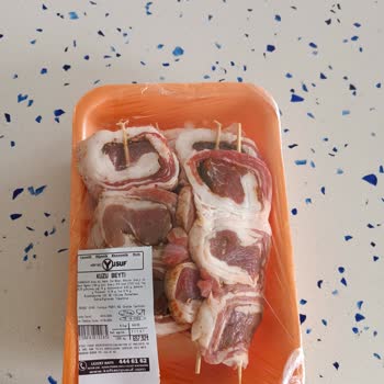 Köfteci Yusuf Çiğ Etten Kıl Çıktı