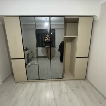 Makro Ev Eksik Gönderilen Ve İlgilenilmeyen Dolap Kapağı