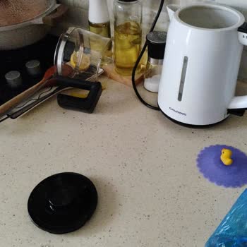 Grundig Çay Makinesi Patlaması