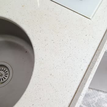 Belenco Marka Mutfak Tezgahı Mermeri Sarardı!