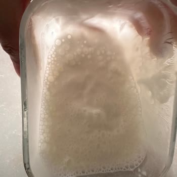 Altınkılıç Son Kullanma Tarihi Geçmeyen Kefir Patlıyor