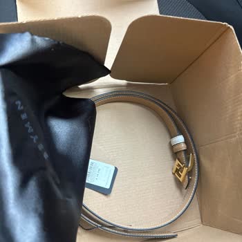 Beymen Online Alışveriş Yaptım Özensiz Geldi Pazarda İyi Paketlerle.