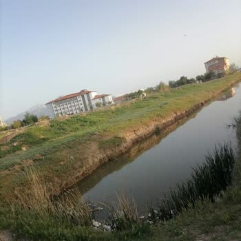 Aksaray Belediyesi Köprüyü Yapmasını Rica Ediyoruz