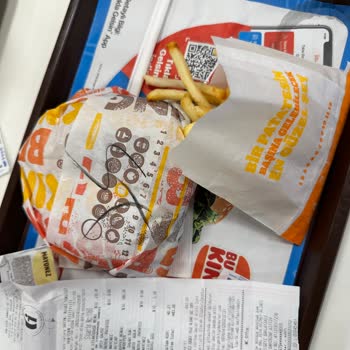 Burger King Büyük Paket Yerine Küçük Paket Verdiler