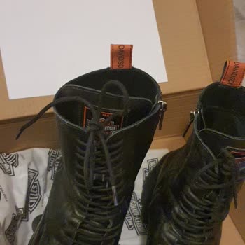 Harley-Davidson Bot Harley Davidson Kusurlu Ürün Satıyor