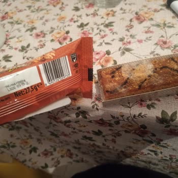Eti Gıda Ambalajından Küflü Çıkan Pasta