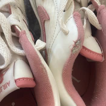 Sneaks Up'ta Ürün Hatasının Tüketiciye Bağlanması