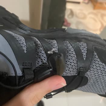 Etichet Sport 1.5 Ay Ayakkabısız: Etichet'te Bağcık Sorunu Ve Uzun İnceleme Süreci