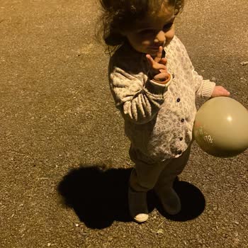 Sleepy Çiş Sızdırıyor Pişik Yapıyor