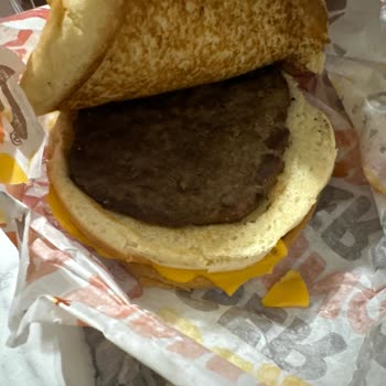 Burger King Getir Aracılığıyla Sipariş Edilen Hamburgerlerde Malzeme Eksikliği