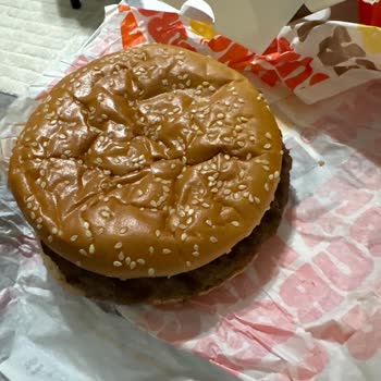 Burger King Getir Aracılığıyla Sipariş Edilen Hamburgerlerde Malzeme Eksikliği