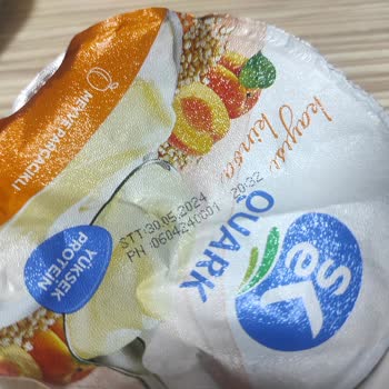 Migros'tan Aldığım Sek Quark Kayısı Kinoa Küflü Çıktı.