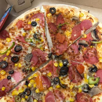 Domino's Pizza Yanlış Sipariş Ve İlgisiz Tavır