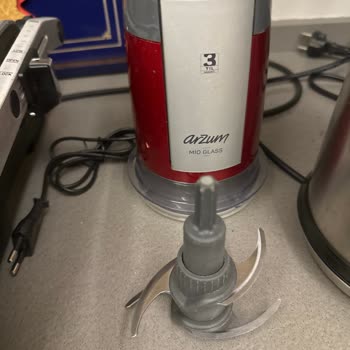 Arzum Mio Glass Cam Haznesi Patladı