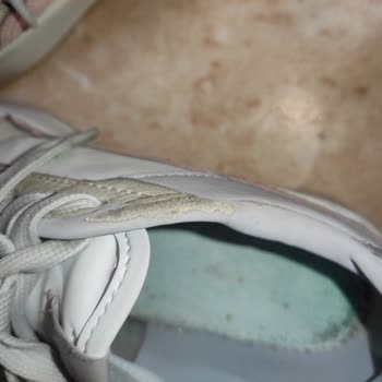 SuperStep Puma Kadın Ayakkabısı Yırtılmaları