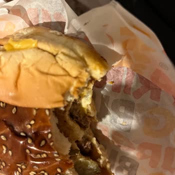 Tıkla Gelsin Burger King Farklı Ekmek Kullanımı