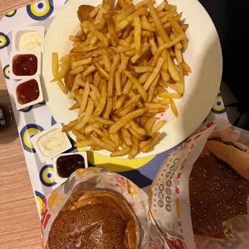 Tıkla Gelsin Burger King Farklı Ekmek Kullanımı