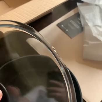 Karaca Züccaciye Kırık Gelen Kapağın Yerine Yedek Parça Termini Yapılmaması