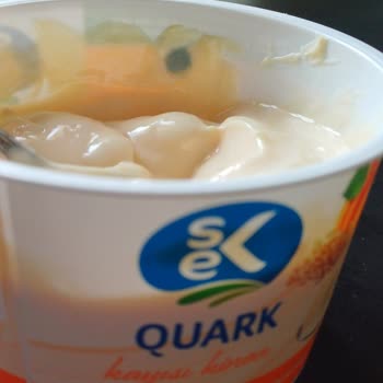 Sek Quark (Kayısı Kinoa)