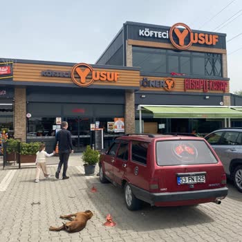 Köfteci Yusuf Başiskele Şubesi Deneyimim: Soğuk Patates Ve Yavaş Hizmet