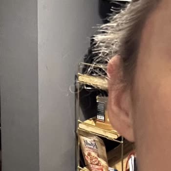 Kai Hair Design (Nişantaşı) Saç Açarken Yakıyorlar