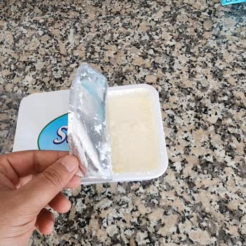 Sütaş Süzme Peynir SKT Olmasına Rağmen Bozulmuş