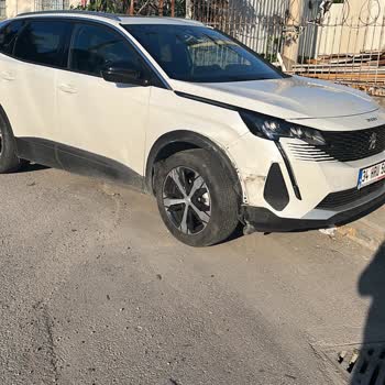 Easygo Car Rental Balayı Yolunda Araç Kiralama Mağduriyeti