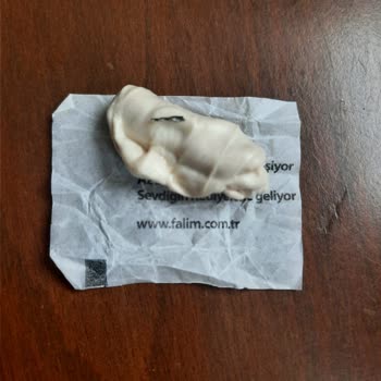 Falım Sakızından Metal Çıkması