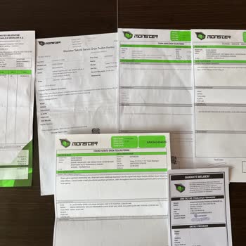 Monster Sattığı Bilgisayarın Arkasında Durmuyor.