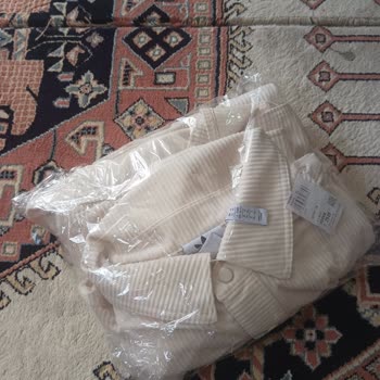 House Of SuperStep Kullanılmış Ürün Lekeler Mevcut