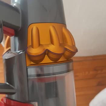 Dyson Müşteri Hizmeti Ve V15 Gövde Sorunu