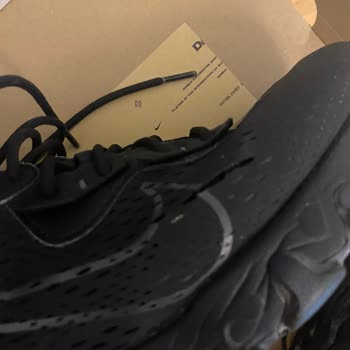 Beymen Ayıplı Ürün Satıyor Nike