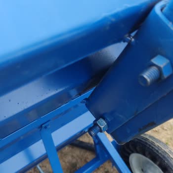 Tarimmakinasi.com   Kötü Üretim Ve Geri Alma Yok Kalitesizlikle Bir Numara